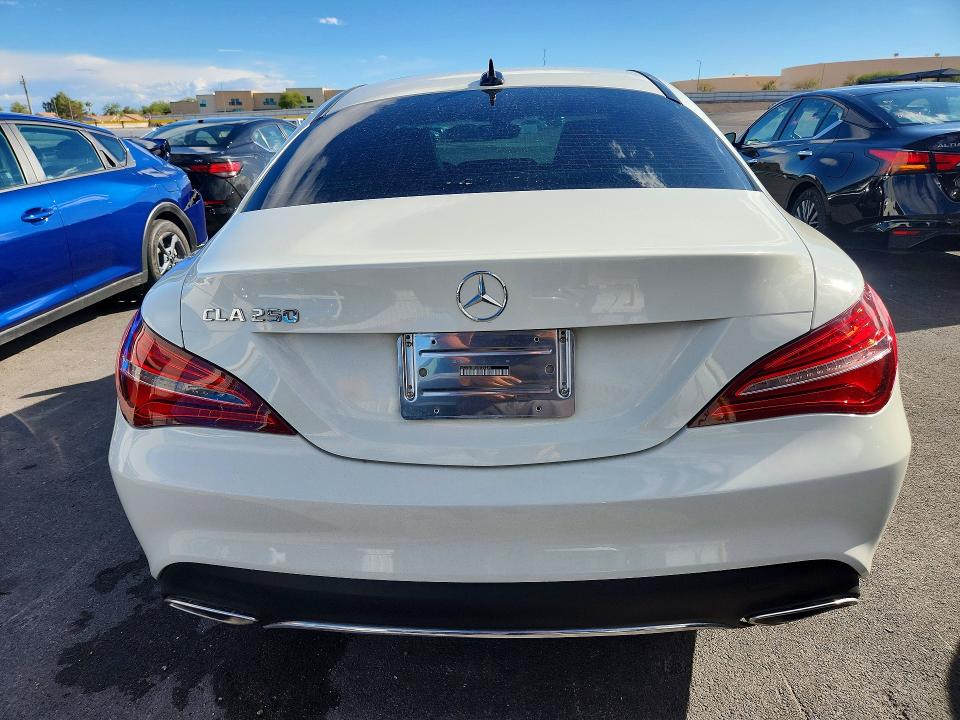 Zdjęcie 6 z aukcji – 2018 MERCEDES-BENZ CLA z VIN WDDSJ4EB5JN524245