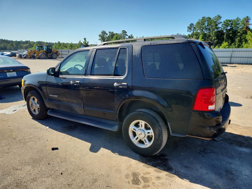 Снимка 2 от търг – 2004 FORD EXPLORER с VIN 1FMZU73K34ZA42709