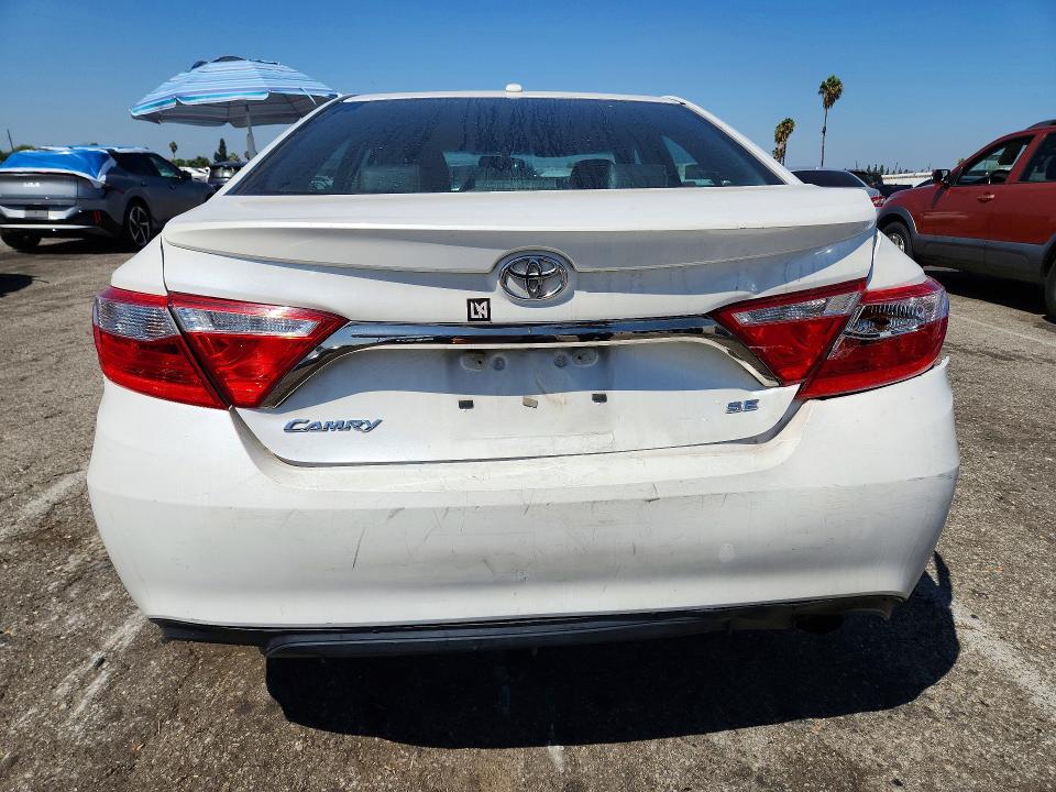 Снимка 6 от търг – 2017 TOYOTA CAMRY с VIN 4T1BF1FK3HU330494