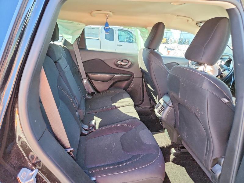 Foto 11 de la subasta – 2015 JEEP CHEROKEE con VIN 1C4PJMCS1FW571678
