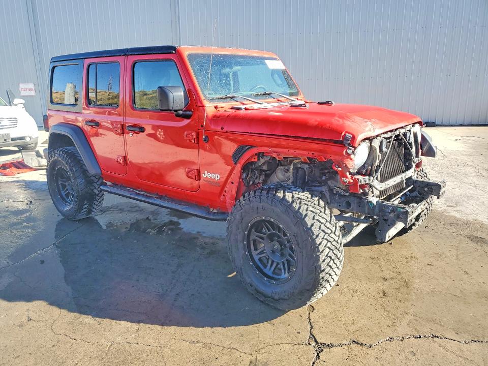 Снимка 4 от търг – 2018 JEEP WRANGLER UNLIMITED с VIN 1C4HJXDG2JW294953