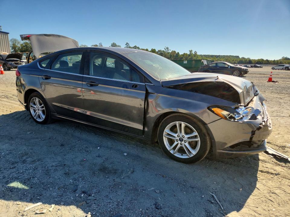 صورة رقم 4 من المزاد - 2018 FORD FUSION مع VIN 3FA6P0LU9JR116597
