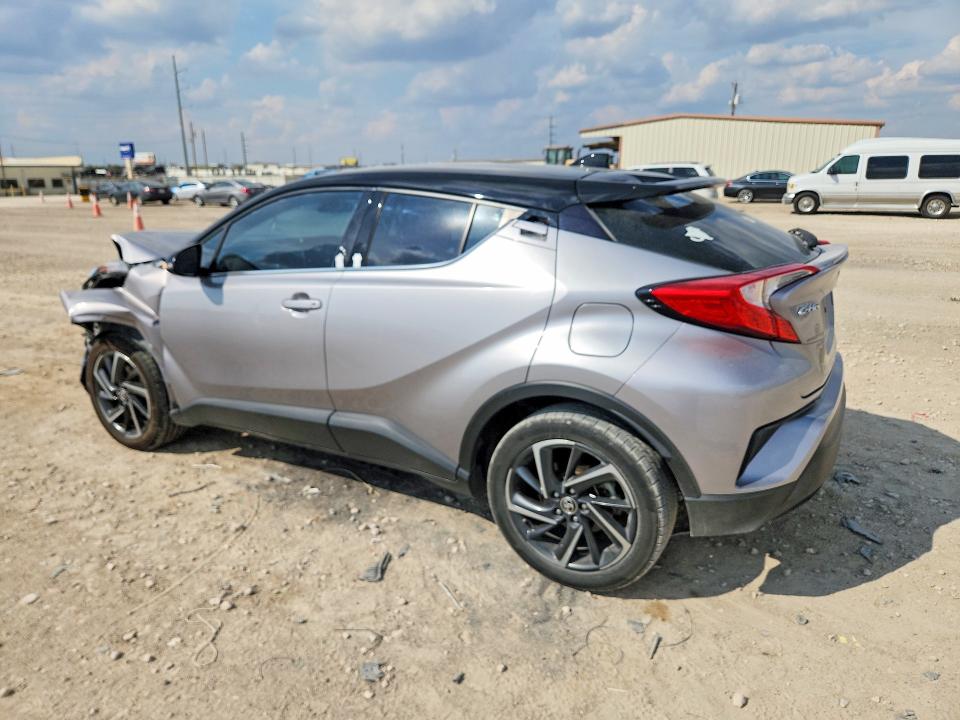 Photo 2 from auction – 2020 TOYOTA C-HR with VIN NMTKHMBX0LR117046