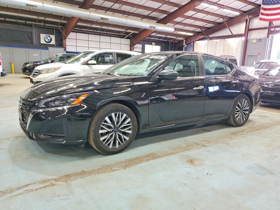 NISSAN ALTIMA 2025 with VIN 1N4BL4DV3SN362767 - Photo from auction