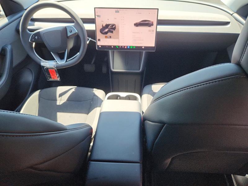 صورة رقم 8 من المزاد - 2026 TESLA MODEL Y مع VIN 7SAYGDEDXTA693988