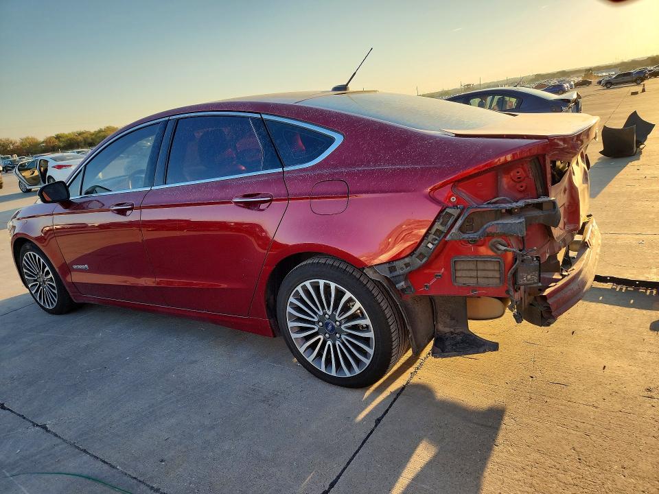 Photo 2 from auction – 2018 FORD FUSION with VIN 3FA6P0LU0JR271832