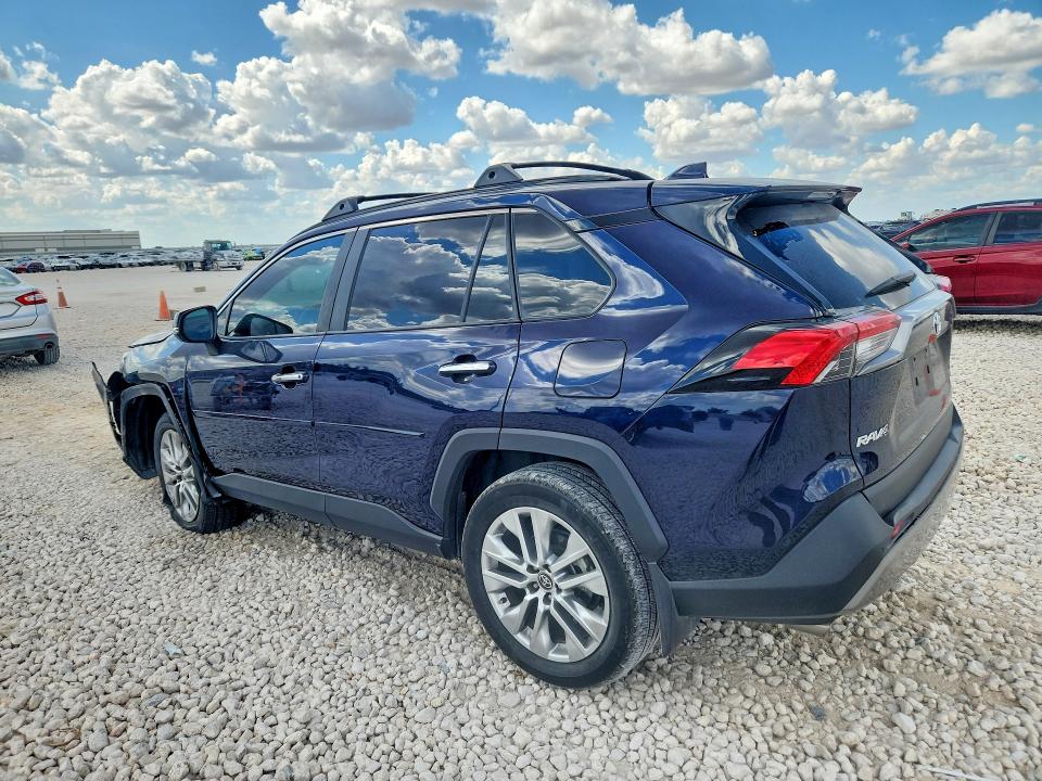 Photo 2 from auction – 2025 TOYOTA RAV4 with VIN 2T3N1RFVXSW498572