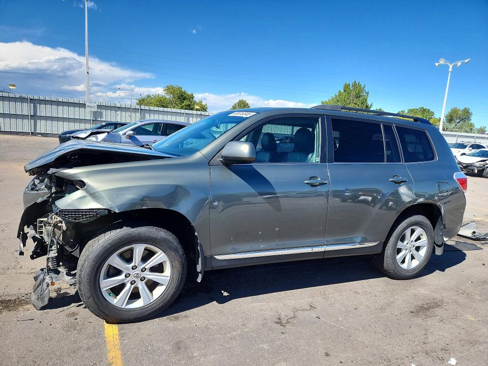 TOYOTA HIGHLANDER 2012 с VIN 5TDBK3EH1CS125772 - Снимка от търг
