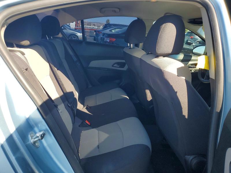 Photo 10 from auction – 2012 CHEVROLET CRUZE with VIN 1G1PC5SH0C7288208