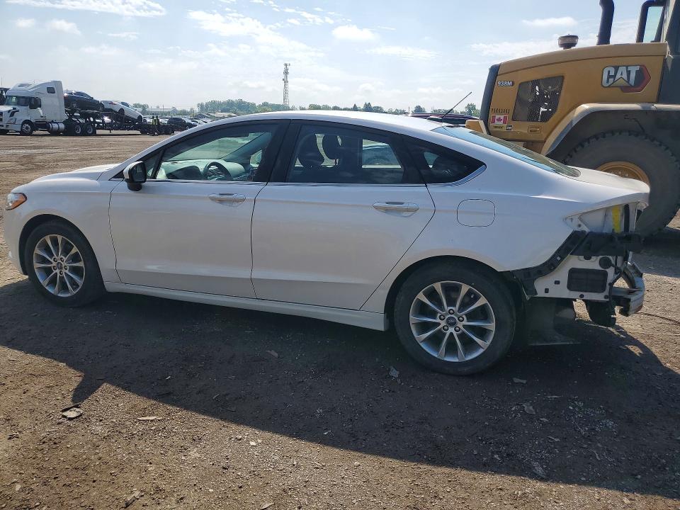 Photo 2 from auction – 2017 FORD FUSION with VIN 3FA6P0H72HR173012