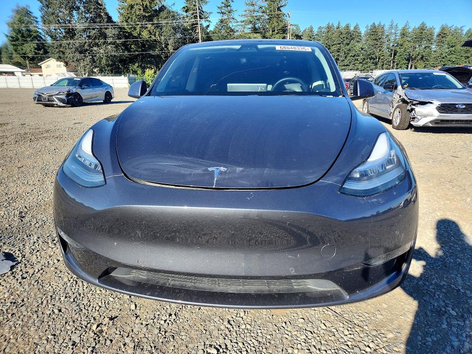 Photo 5 from auction – 2020 TESLA MODEL Y with VIN 5YJYGDEFXLF013895