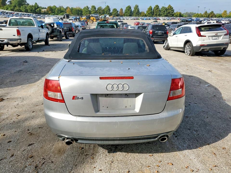 Photo 6 from auction – 2005 AUDI S4 with VIN WUARL48H15K901991