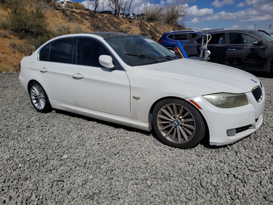 Zdjęcie 4 z aukcji – 2011 BMW 335 z VIN WBAPM5C57BA745295