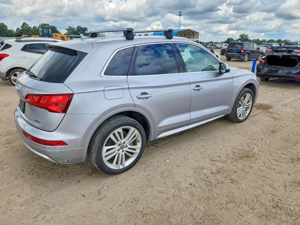Zdjęcie 3 z aukcji – 2019 AUDI Q5 z VIN WA1BNAFYXK2099862