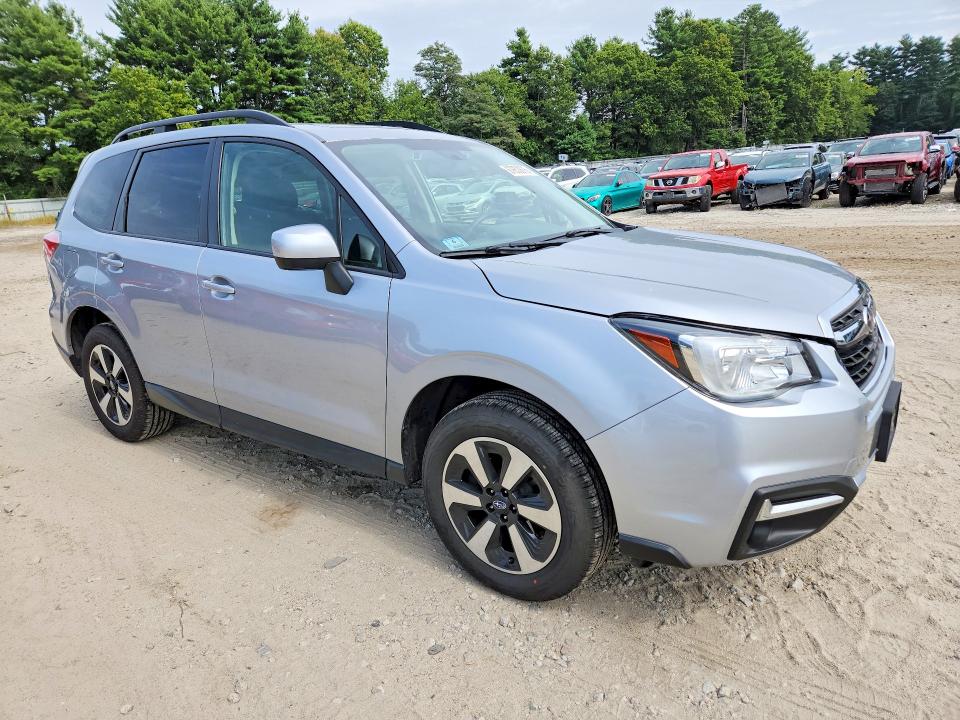 Фото 4 с аукциона – 2018 SUBARU FORESTER с VIN JF2SJAGC1JH508333