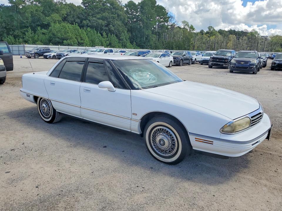 Photo 4 from auction – 1995 OLDSMOBILE 98 with VIN 1G3CX52K6S4306863