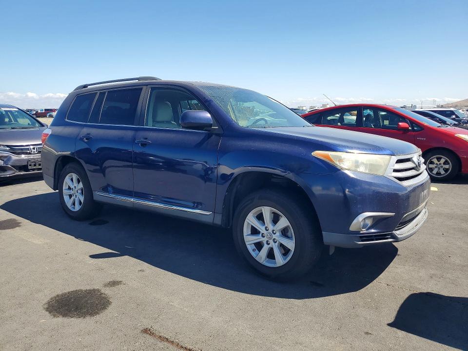 Photo 4 from auction – 2013 TOYOTA HIGHLANDER with VIN 5TDZK3EH7DS100567