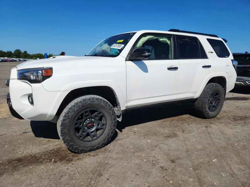 2021 TOYOTA 4RUNNER - Търг №69257696