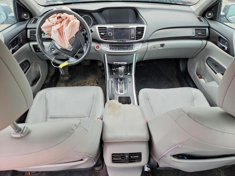 Photo 8 from auction – 2015 HONDA ACCORD with VIN 1HGCR3F89FA012413