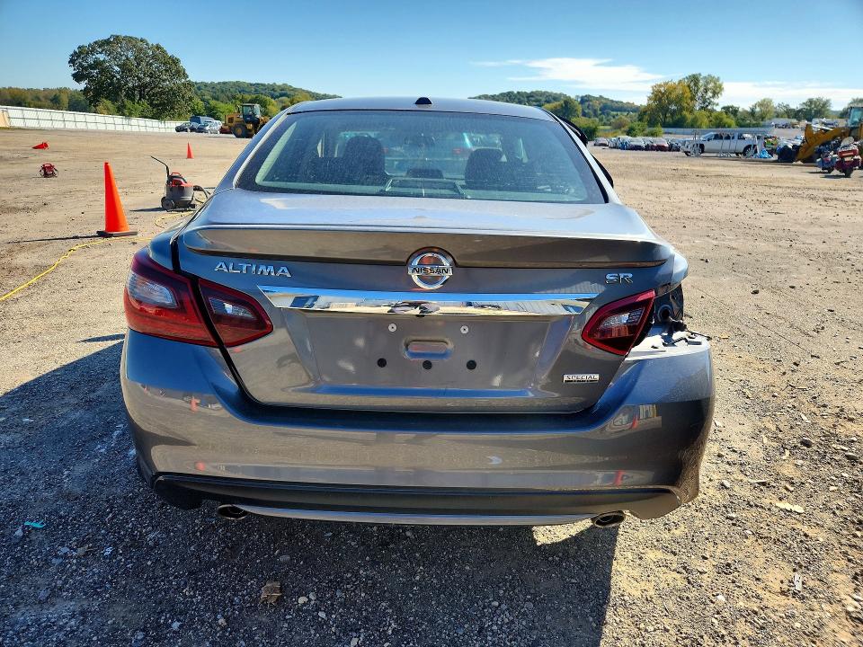 Photo 6 from auction – 2018 NISSAN ALTIMA with VIN 1N4AL3AP5JC284109
