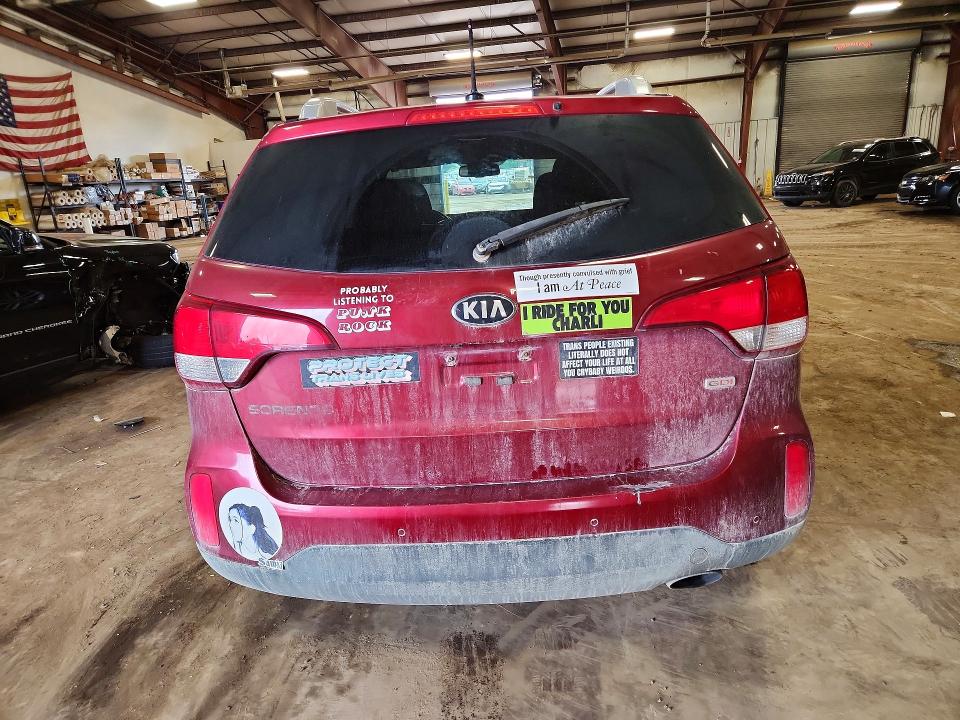 Фото 6 с аукциона – 2014 KIA SORENTO с VIN 5XYKTDA65EG516088