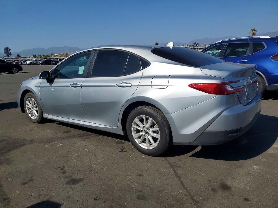 Photo 2 from auction – 2025 TOYOTA CAMRY with VIN 4T1DAACK9SU165909