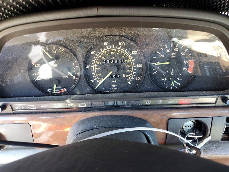 Снимка 9 от търг – 1986 MERCEDES-BENZ 560 с VIN WDBCA45DXGA224425