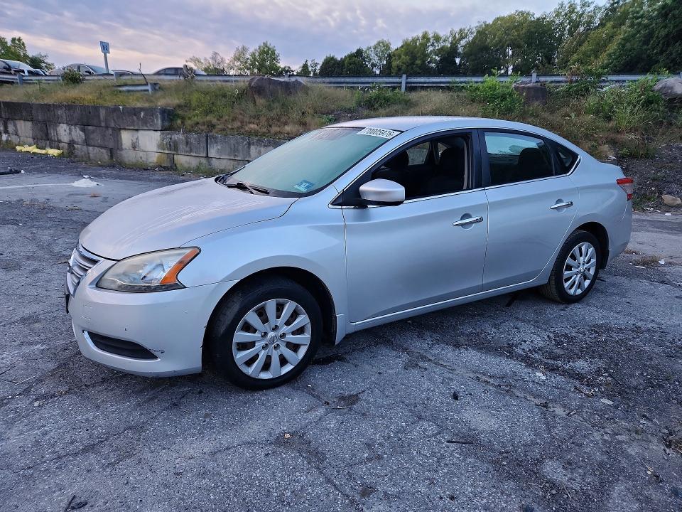 NISSAN SENTRA 2015 с VIN 3N1AB7AP2FY358012 - Снимка от търг