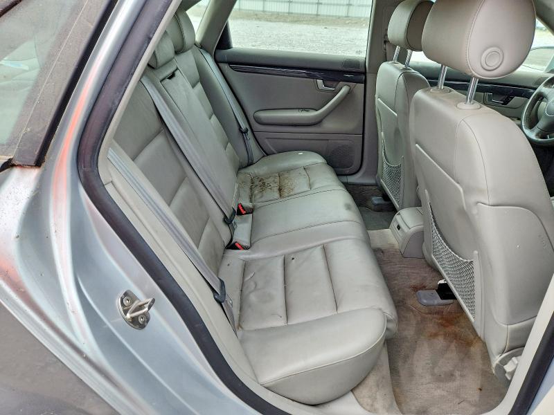 Снимка 10 от търг – 2005 AUDI A4 с VIN WAULC68E65A005306