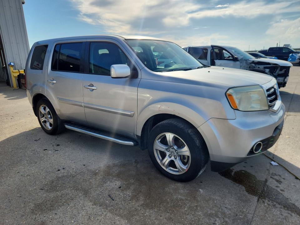 Photo 4 from auction – 2014 HONDA PILOT with VIN 5FNYF3H5XEB004262