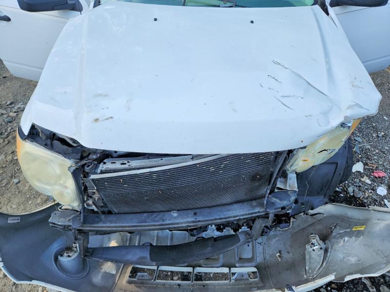 Zdjęcie 12 z aukcji – 2008 FORD ESCAPE z VIN 1FMCU93Z98KA07962