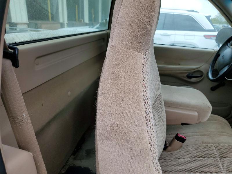 Photo 10 from auction – 1998 FORD F150 with VIN 2FTZF1728WCA73993