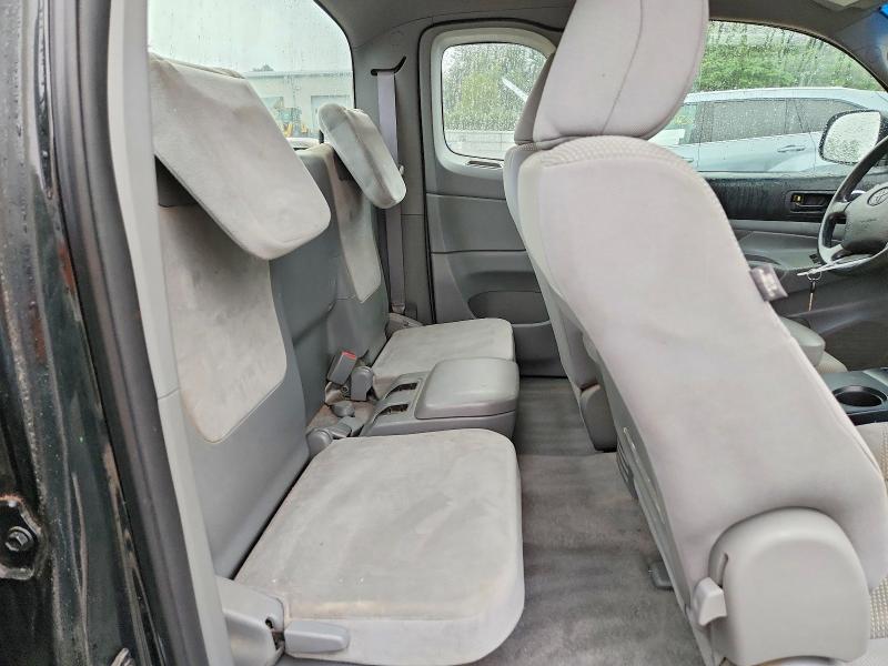Photo 10 from auction – 2010 TOYOTA TACOMA with VIN 5TEUU4EN4AZ679094