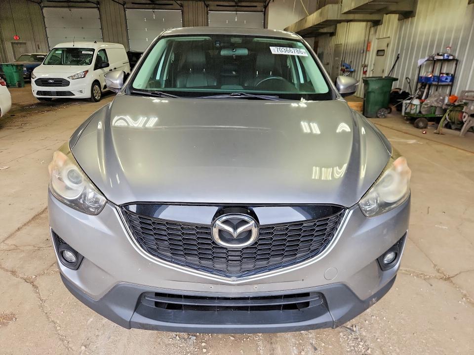 Снимка 5 от търг – 2015 MAZDA CX-5 с VIN JM3KE4DY3F0540332
