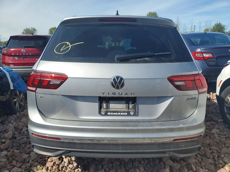 Снимка 6 от търг – 2023 VOLKSWAGEN TIGUAN с VIN 3VVMB7AX4PM010233