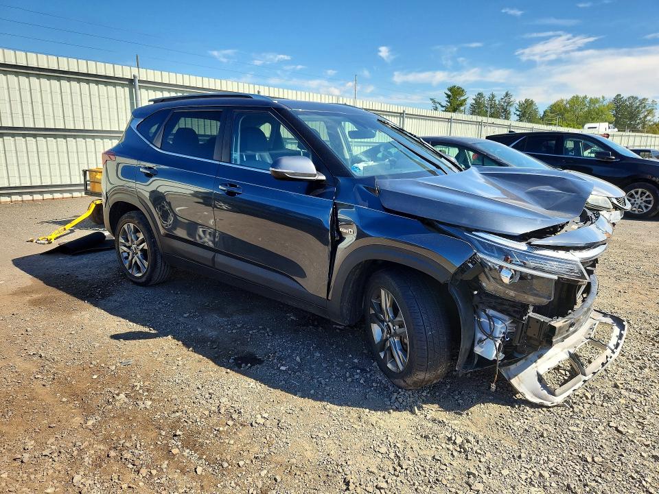 Photo 4 from auction – 2021 KIA SELTOS with VIN KNDEUCAA7M7171991