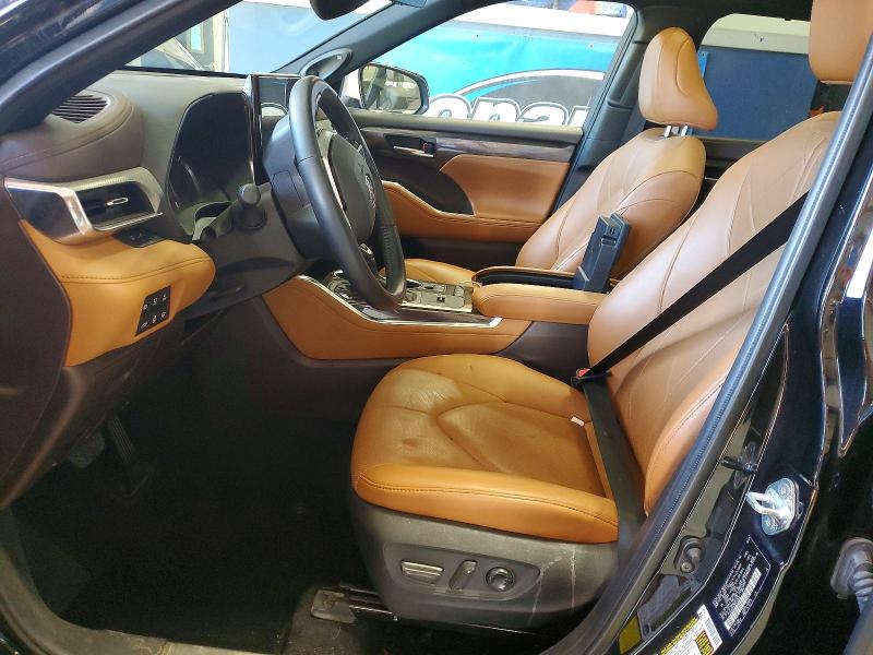 Photo 7 from auction – 2022 TOYOTA HIGHLANDER with VIN 5TDFARAH0NS013433