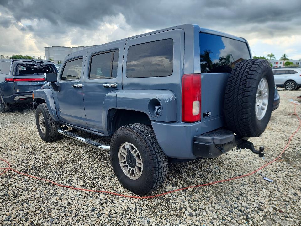Photo 2 from auction – 2006 HUMMER H3 with VIN 5GTDN136668281071