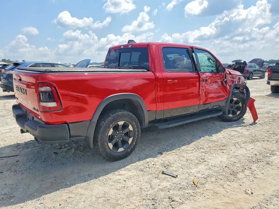 Photo 3 from auction – 2019 RAM 1500 with VIN 1C6SRFLT2KN563670