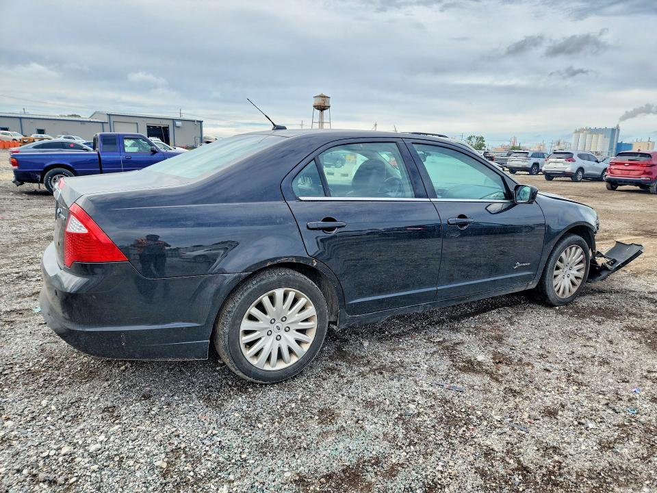 Photo 3 from auction – 2010 FORD FUSION with VIN 3FADP0L31AR214506