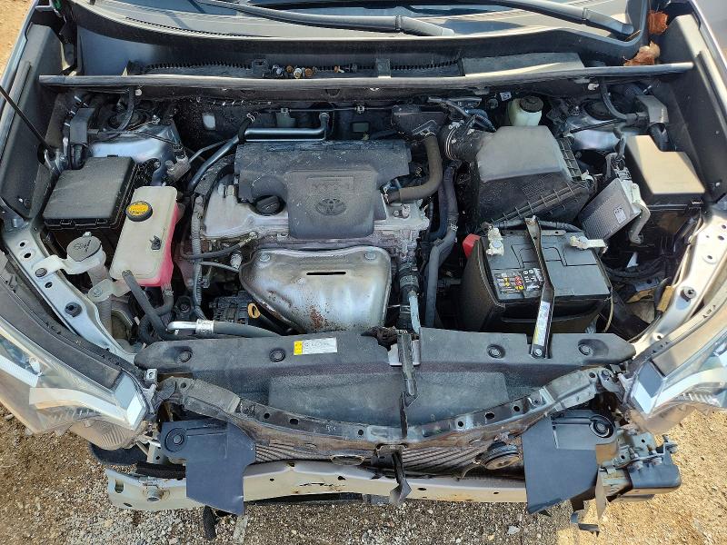 Photo 11 from auction – 2017 TOYOTA RAV4 with VIN 2T3BFREV9HW683744
