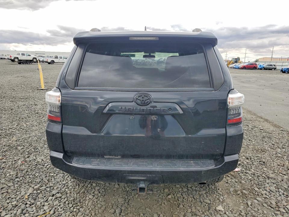 Photo 6 from auction – 2019 TOYOTA 4RUNNER with VIN JTEBU5JR7K5718802