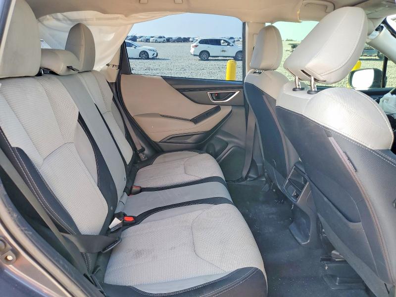 Photo 11 from auction – 2023 SUBARU FORESTER with VIN JF2SKACC5PH426357