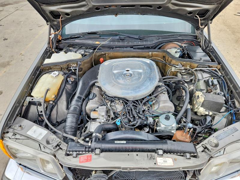 Zdjęcie 11 z aukcji – 1985 MERCEDES-BENZ 500 z VIN WDBCA37D3FA109137