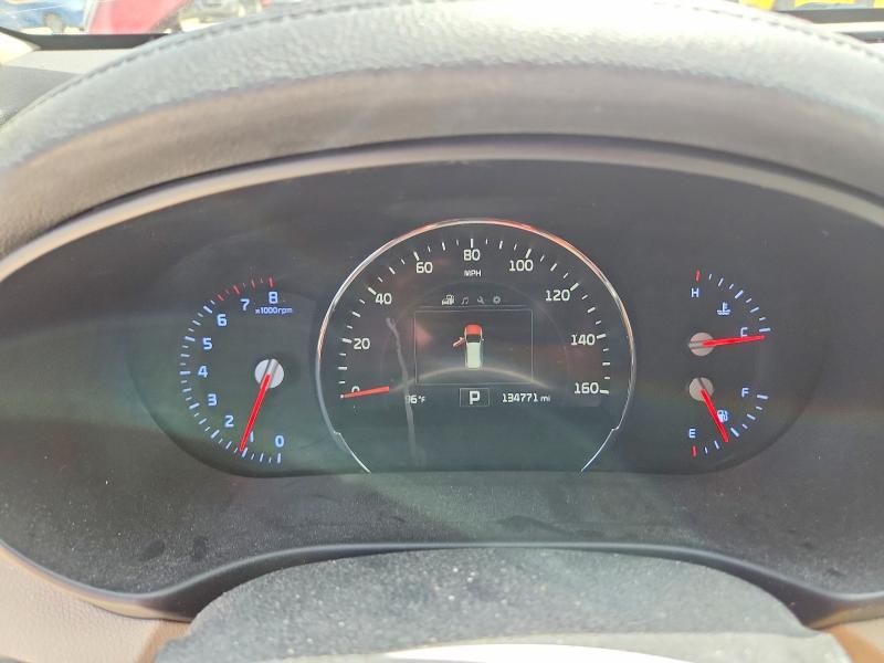 Photo 9 from auction – 2017 KIA SORENTO with VIN 5XYPG4A50HG285879