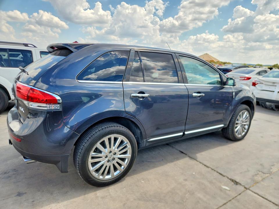 Снимка 3 от търг – 2013 LINCOLN MKX с VIN 2LMDJ6JK4DBL30696