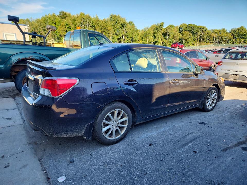 Photo 3 from auction – 2012 SUBARU IMPREZA with VIN JF1GJAC64CH031233
