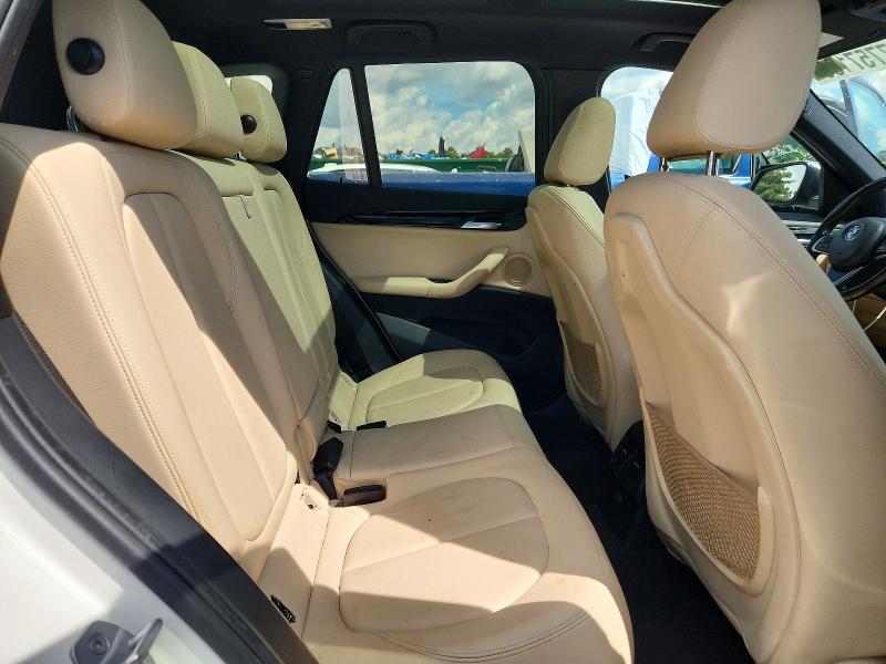 Photo 11 from auction – 2017 BMW X1 with VIN WBXHT3Z32H4A65905