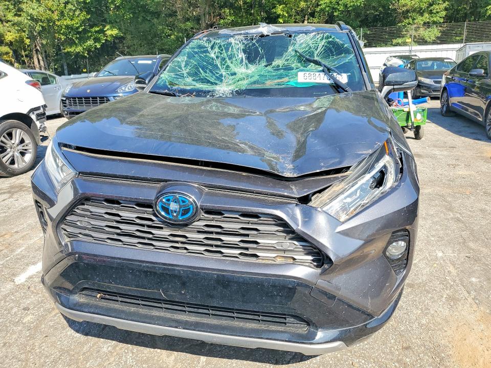 Photo 5 from auction – 2020 TOYOTA RAV4 with VIN JTMEWRFV4LJ031794