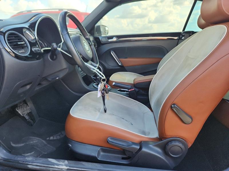 Снимка 7 от търг – 2015 VOLKSWAGEN BEETLE с VIN 3VW517AT5FM818718
